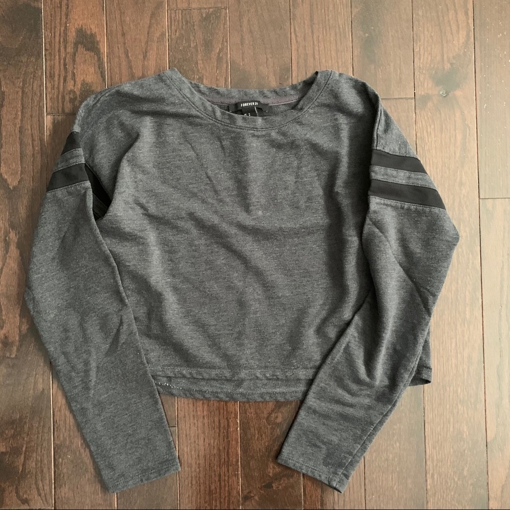 Forever 21 Cropped Sweater